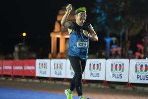 BIB: 42716
                            <button type="button" onclick="openModal(18013377)" class="btn btn-primary btn-sm float-right btn-popup" data-toggle="modal" data-target=".modal-high-quality">
                        <i class="fas fa-shopping-cart"></i> Add to Cart
                    </button>
                                            <button type="button" onclick="isThisMe(18013377, true)" class="btn btn-success btn-sm float-right btn-popup btn-isme hidden" data-toggle="tooltip" data-placement="bottom" title="นี่คือรูปของคุณใช่ไหม คลิกที่นี่เพื่อเอาเข้าอัลบั้ม">
                        <i class="fas fa-plus"></i> Add to album
                    </button>
                    <button type="button" onclick="isThisMe(18013377, false)" class="btn btn-warning btn-sm float-right btn-popup btn-isnotme hidden">
                        <i class="fas fa-ban"></i> Remove from album
                    </button>