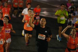 BIB: 26092, 21813
                            <button type="button" onclick="openModal(17927814)" class="btn btn-primary btn-sm float-right btn-popup" data-toggle="modal" data-target=".modal-high-quality">
                        <i class="fas fa-shopping-cart"></i> Add to Cart
                    </button>
                                            <button type="button" onclick="isThisMe(17927814, true)" class="btn btn-success btn-sm float-right btn-popup btn-isme hidden" data-toggle="tooltip" data-placement="bottom" title="นี่คือรูปของคุณใช่ไหม คลิกที่นี่เพื่อเอาเข้าอัลบั้ม">
                        <i class="fas fa-plus"></i> Add to album
                    </button>
                    <button type="button" onclick="isThisMe(17927814, false)" class="btn btn-warning btn-sm float-right btn-popup btn-isnotme hidden">
                        <i class="fas fa-ban"></i> Remove from album
                    </button>