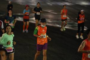 BIB: 1386, 25180
                            <button type="button" onclick="openModal(17924999)" class="btn btn-primary btn-sm float-right btn-popup" data-toggle="modal" data-target=".modal-high-quality">
                        <i class="fas fa-shopping-cart"></i> Add to Cart
                    </button>
                                            <button type="button" onclick="isThisMe(17924999, true)" class="btn btn-success btn-sm float-right btn-popup btn-isme hidden" data-toggle="tooltip" data-placement="bottom" title="นี่คือรูปของคุณใช่ไหม คลิกที่นี่เพื่อเอาเข้าอัลบั้ม">
                        <i class="fas fa-plus"></i> Add to album
                    </button>
                    <button type="button" onclick="isThisMe(17924999, false)" class="btn btn-warning btn-sm float-right btn-popup btn-isnotme hidden">
                        <i class="fas fa-ban"></i> Remove from album
                    </button>