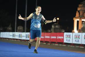 BIB: 42643
                            <button type="button" onclick="openModal(18012959)" class="btn btn-primary btn-sm float-right btn-popup" data-toggle="modal" data-target=".modal-high-quality">
                        <i class="fas fa-shopping-cart"></i> Add to Cart
                    </button>
                                            <button type="button" onclick="isThisMe(18012959, true)" class="btn btn-success btn-sm float-right btn-popup btn-isme hidden" data-toggle="tooltip" data-placement="bottom" title="นี่คือรูปของคุณใช่ไหม คลิกที่นี่เพื่อเอาเข้าอัลบั้ม">
                        <i class="fas fa-plus"></i> Add to album
                    </button>
                    <button type="button" onclick="isThisMe(18012959, false)" class="btn btn-warning btn-sm float-right btn-popup btn-isnotme hidden">
                        <i class="fas fa-ban"></i> Remove from album
                    </button>