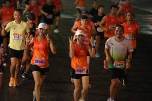 BIB: 204, 2223, 3421, 26204, 22421, 25523
                            <button type="button" onclick="openModal(17923694)" class="btn btn-primary btn-sm float-right btn-popup" data-toggle="modal" data-target=".modal-high-quality">
                        <i class="fas fa-shopping-cart"></i> Add to Cart
                    </button>
                                            <button type="button" onclick="isThisMe(17923694, true)" class="btn btn-success btn-sm float-right btn-popup btn-isme hidden" data-toggle="tooltip" data-placement="bottom" title="นี่คือรูปของคุณใช่ไหม คลิกที่นี่เพื่อเอาเข้าอัลบั้ม">
                        <i class="fas fa-plus"></i> Add to album
                    </button>
                    <button type="button" onclick="isThisMe(17923694, false)" class="btn btn-warning btn-sm float-right btn-popup btn-isnotme hidden">
                        <i class="fas fa-ban"></i> Remove from album
                    </button>