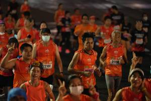 BIB: 21194, 22108
                            <button type="button" onclick="openModal(17934969)" class="btn btn-primary btn-sm float-right btn-popup" data-toggle="modal" data-target=".modal-high-quality">
                        <i class="fas fa-shopping-cart"></i> Add to Cart
                    </button>
                                            <button type="button" onclick="isThisMe(17934969, true)" class="btn btn-success btn-sm float-right btn-popup btn-isme hidden" data-toggle="tooltip" data-placement="bottom" title="นี่คือรูปของคุณใช่ไหม คลิกที่นี่เพื่อเอาเข้าอัลบั้ม">
                        <i class="fas fa-plus"></i> Add to album
                    </button>
                    <button type="button" onclick="isThisMe(17934969, false)" class="btn btn-warning btn-sm float-right btn-popup btn-isnotme hidden">
                        <i class="fas fa-ban"></i> Remove from album
                    </button>