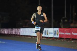 BIB: 40523
                            <button type="button" onclick="openModal(18007840)" class="btn btn-primary btn-sm float-right btn-popup" data-toggle="modal" data-target=".modal-high-quality">
                        <i class="fas fa-shopping-cart"></i> Add to Cart
                    </button>
                                            <button type="button" onclick="isThisMe(18007840, true)" class="btn btn-success btn-sm float-right btn-popup btn-isme hidden" data-toggle="tooltip" data-placement="bottom" title="นี่คือรูปของคุณใช่ไหม คลิกที่นี่เพื่อเอาเข้าอัลบั้ม">
                        <i class="fas fa-plus"></i> Add to album
                    </button>
                    <button type="button" onclick="isThisMe(18007840, false)" class="btn btn-warning btn-sm float-right btn-popup btn-isnotme hidden">
                        <i class="fas fa-ban"></i> Remove from album
                    </button>