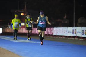 BIB: 4412
                            <button type="button" onclick="openModal(18014392)" class="btn btn-primary btn-sm float-right btn-popup" data-toggle="modal" data-target=".modal-high-quality">
                        <i class="fas fa-shopping-cart"></i> Add to Cart
                    </button>
                                            <button type="button" onclick="isThisMe(18014392, true)" class="btn btn-success btn-sm float-right btn-popup btn-isme hidden" data-toggle="tooltip" data-placement="bottom" title="นี่คือรูปของคุณใช่ไหม คลิกที่นี่เพื่อเอาเข้าอัลบั้ม">
                        <i class="fas fa-plus"></i> Add to album
                    </button>
                    <button type="button" onclick="isThisMe(18014392, false)" class="btn btn-warning btn-sm float-right btn-popup btn-isnotme hidden">
                        <i class="fas fa-ban"></i> Remove from album
                    </button>