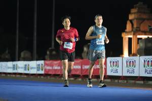 BIB: 4106, 78409
                            <button type="button" onclick="openModal(18012265)" class="btn btn-primary btn-sm float-right btn-popup" data-toggle="modal" data-target=".modal-high-quality">
                        <i class="fas fa-shopping-cart"></i> Add to Cart
                    </button>
                                            <button type="button" onclick="isThisMe(18012265, true)" class="btn btn-success btn-sm float-right btn-popup btn-isme hidden" data-toggle="tooltip" data-placement="bottom" title="นี่คือรูปของคุณใช่ไหม คลิกที่นี่เพื่อเอาเข้าอัลบั้ม">
                        <i class="fas fa-plus"></i> Add to album
                    </button>
                    <button type="button" onclick="isThisMe(18012265, false)" class="btn btn-warning btn-sm float-right btn-popup btn-isnotme hidden">
                        <i class="fas fa-ban"></i> Remove from album
                    </button>