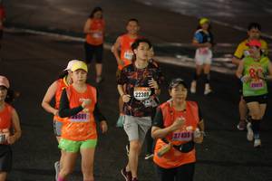 BIB: 25875, 22309, 26601, 27455
                            <button type="button" onclick="openModal(17936455)" class="btn btn-primary btn-sm float-right btn-popup" data-toggle="modal" data-target=".modal-high-quality">
                        <i class="fas fa-shopping-cart"></i> Add to Cart
                    </button>
                                            <button type="button" onclick="isThisMe(17936455, true)" class="btn btn-success btn-sm float-right btn-popup btn-isme hidden" data-toggle="tooltip" data-placement="bottom" title="นี่คือรูปของคุณใช่ไหม คลิกที่นี่เพื่อเอาเข้าอัลบั้ม">
                        <i class="fas fa-plus"></i> Add to album
                    </button>
                    <button type="button" onclick="isThisMe(17936455, false)" class="btn btn-warning btn-sm float-right btn-popup btn-isnotme hidden">
                        <i class="fas fa-ban"></i> Remove from album
                    </button>