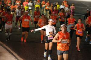 BIB: 21211, 20002, 25341, 26182, 20416
                            <button type="button" onclick="openModal(17929378)" class="btn btn-primary btn-sm float-right btn-popup" data-toggle="modal" data-target=".modal-high-quality">
                        <i class="fas fa-shopping-cart"></i> Add to Cart
                    </button>
                                            <button type="button" onclick="isThisMe(17929378, true)" class="btn btn-success btn-sm float-right btn-popup btn-isme hidden" data-toggle="tooltip" data-placement="bottom" title="นี่คือรูปของคุณใช่ไหม คลิกที่นี่เพื่อเอาเข้าอัลบั้ม">
                        <i class="fas fa-plus"></i> Add to album
                    </button>
                    <button type="button" onclick="isThisMe(17929378, false)" class="btn btn-warning btn-sm float-right btn-popup btn-isnotme hidden">
                        <i class="fas fa-ban"></i> Remove from album
                    </button>