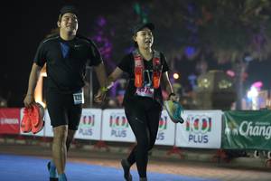 BIB: 429
                            <button type="button" onclick="openModal(18014508)" class="btn btn-primary btn-sm float-right btn-popup" data-toggle="modal" data-target=".modal-high-quality">
                        <i class="fas fa-shopping-cart"></i> Add to Cart
                    </button>
                                            <button type="button" onclick="isThisMe(18014508, true)" class="btn btn-success btn-sm float-right btn-popup btn-isme hidden" data-toggle="tooltip" data-placement="bottom" title="นี่คือรูปของคุณใช่ไหม คลิกที่นี่เพื่อเอาเข้าอัลบั้ม">
                        <i class="fas fa-plus"></i> Add to album
                    </button>
                    <button type="button" onclick="isThisMe(18014508, false)" class="btn btn-warning btn-sm float-right btn-popup btn-isnotme hidden">
                        <i class="fas fa-ban"></i> Remove from album
                    </button>