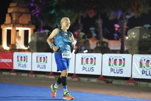 BIB: 41433
                            <button type="button" onclick="openModal(18014726)" class="btn btn-primary btn-sm float-right btn-popup" data-toggle="modal" data-target=".modal-high-quality">
                        <i class="fas fa-shopping-cart"></i> Add to Cart
                    </button>
                                            <button type="button" onclick="isThisMe(18014726, true)" class="btn btn-success btn-sm float-right btn-popup btn-isme hidden" data-toggle="tooltip" data-placement="bottom" title="นี่คือรูปของคุณใช่ไหม คลิกที่นี่เพื่อเอาเข้าอัลบั้ม">
                        <i class="fas fa-plus"></i> Add to album
                    </button>
                    <button type="button" onclick="isThisMe(18014726, false)" class="btn btn-warning btn-sm float-right btn-popup btn-isnotme hidden">
                        <i class="fas fa-ban"></i> Remove from album
                    </button>