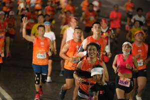 BIB: 22973, 199, 25263
                            <button type="button" onclick="openModal(17929513)" class="btn btn-primary btn-sm float-right btn-popup" data-toggle="modal" data-target=".modal-high-quality">
                        <i class="fas fa-shopping-cart"></i> Add to Cart
                    </button>
                                            <button type="button" onclick="isThisMe(17929513, true)" class="btn btn-success btn-sm float-right btn-popup btn-isme hidden" data-toggle="tooltip" data-placement="bottom" title="นี่คือรูปของคุณใช่ไหม คลิกที่นี่เพื่อเอาเข้าอัลบั้ม">
                        <i class="fas fa-plus"></i> Add to album
                    </button>
                    <button type="button" onclick="isThisMe(17929513, false)" class="btn btn-warning btn-sm float-right btn-popup btn-isnotme hidden">
                        <i class="fas fa-ban"></i> Remove from album
                    </button>