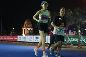 BIB: 44242, 42505
                            <button type="button" onclick="openModal(18013998)" class="btn btn-primary btn-sm float-right btn-popup" data-toggle="modal" data-target=".modal-high-quality">
                        <i class="fas fa-shopping-cart"></i> Add to Cart
                    </button>
                                            <button type="button" onclick="isThisMe(18013998, true)" class="btn btn-success btn-sm float-right btn-popup btn-isme hidden" data-toggle="tooltip" data-placement="bottom" title="นี่คือรูปของคุณใช่ไหม คลิกที่นี่เพื่อเอาเข้าอัลบั้ม">
                        <i class="fas fa-plus"></i> Add to album
                    </button>
                    <button type="button" onclick="isThisMe(18013998, false)" class="btn btn-warning btn-sm float-right btn-popup btn-isnotme hidden">
                        <i class="fas fa-ban"></i> Remove from album
                    </button>