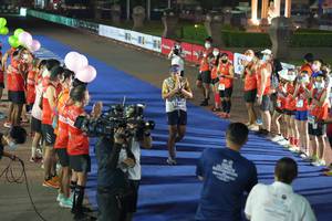 BIB: 75413
                            <button type="button" onclick="openModal(18015362)" class="btn btn-primary btn-sm float-right btn-popup" data-toggle="modal" data-target=".modal-high-quality">
                        <i class="fas fa-shopping-cart"></i> Add to Cart
                    </button>
                                            <button type="button" onclick="isThisMe(18015362, true)" class="btn btn-success btn-sm float-right btn-popup btn-isme hidden" data-toggle="tooltip" data-placement="bottom" title="นี่คือรูปของคุณใช่ไหม คลิกที่นี่เพื่อเอาเข้าอัลบั้ม">
                        <i class="fas fa-plus"></i> Add to album
                    </button>
                    <button type="button" onclick="isThisMe(18015362, false)" class="btn btn-warning btn-sm float-right btn-popup btn-isnotme hidden">
                        <i class="fas fa-ban"></i> Remove from album
                    </button>