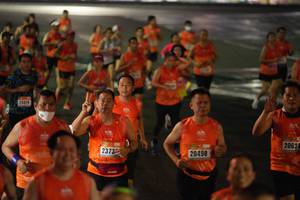 BIB: 23429, 20624, 2373, 20498
                            <button type="button" onclick="openModal(17930354)" class="btn btn-primary btn-sm float-right btn-popup" data-toggle="modal" data-target=".modal-high-quality">
                        <i class="fas fa-shopping-cart"></i> Add to Cart
                    </button>
                                            <button type="button" onclick="isThisMe(17930354, true)" class="btn btn-success btn-sm float-right btn-popup btn-isme hidden" data-toggle="tooltip" data-placement="bottom" title="นี่คือรูปของคุณใช่ไหม คลิกที่นี่เพื่อเอาเข้าอัลบั้ม">
                        <i class="fas fa-plus"></i> Add to album
                    </button>
                    <button type="button" onclick="isThisMe(17930354, false)" class="btn btn-warning btn-sm float-right btn-popup btn-isnotme hidden">
                        <i class="fas fa-ban"></i> Remove from album
                    </button>