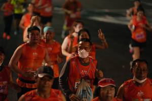 BIB: 
                            <button type="button" onclick="openModal(17930050)" class="btn btn-primary btn-sm float-right btn-popup" data-toggle="modal" data-target=".modal-high-quality">
                        <i class="fas fa-shopping-cart"></i> Add to Cart
                    </button>
                                            <button type="button" onclick="isThisMe(17930050, true)" class="btn btn-success btn-sm float-right btn-popup btn-isme hidden" data-toggle="tooltip" data-placement="bottom" title="นี่คือรูปของคุณใช่ไหม คลิกที่นี่เพื่อเอาเข้าอัลบั้ม">
                        <i class="fas fa-plus"></i> Add to album
                    </button>
                    <button type="button" onclick="isThisMe(17930050, false)" class="btn btn-warning btn-sm float-right btn-popup btn-isnotme hidden">
                        <i class="fas fa-ban"></i> Remove from album
                    </button>