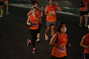 BIB: 101, 25086, 25696
                            <button type="button" onclick="openModal(17938053)" class="btn btn-primary btn-sm float-right btn-popup" data-toggle="modal" data-target=".modal-high-quality">
                        <i class="fas fa-shopping-cart"></i> Add to Cart
                    </button>
                                            <button type="button" onclick="isThisMe(17938053, true)" class="btn btn-success btn-sm float-right btn-popup btn-isme hidden" data-toggle="tooltip" data-placement="bottom" title="นี่คือรูปของคุณใช่ไหม คลิกที่นี่เพื่อเอาเข้าอัลบั้ม">
                        <i class="fas fa-plus"></i> Add to album
                    </button>
                    <button type="button" onclick="isThisMe(17938053, false)" class="btn btn-warning btn-sm float-right btn-popup btn-isnotme hidden">
                        <i class="fas fa-ban"></i> Remove from album
                    </button>