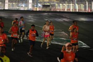 BIB: 2748, 22229
                            <button type="button" onclick="openModal(17930839)" class="btn btn-primary btn-sm float-right btn-popup" data-toggle="modal" data-target=".modal-high-quality">
                        <i class="fas fa-shopping-cart"></i> Add to Cart
                    </button>
                                            <button type="button" onclick="isThisMe(17930839, true)" class="btn btn-success btn-sm float-right btn-popup btn-isme hidden" data-toggle="tooltip" data-placement="bottom" title="นี่คือรูปของคุณใช่ไหม คลิกที่นี่เพื่อเอาเข้าอัลบั้ม">
                        <i class="fas fa-plus"></i> Add to album
                    </button>
                    <button type="button" onclick="isThisMe(17930839, false)" class="btn btn-warning btn-sm float-right btn-popup btn-isnotme hidden">
                        <i class="fas fa-ban"></i> Remove from album
                    </button>