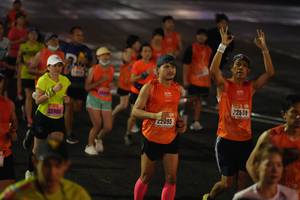 BIB: 22569, 25980, 095
                            <button type="button" onclick="openModal(17928991)" class="btn btn-primary btn-sm float-right btn-popup" data-toggle="modal" data-target=".modal-high-quality">
                        <i class="fas fa-shopping-cart"></i> Add to Cart
                    </button>
                                            <button type="button" onclick="isThisMe(17928991, true)" class="btn btn-success btn-sm float-right btn-popup btn-isme hidden" data-toggle="tooltip" data-placement="bottom" title="นี่คือรูปของคุณใช่ไหม คลิกที่นี่เพื่อเอาเข้าอัลบั้ม">
                        <i class="fas fa-plus"></i> Add to album
                    </button>
                    <button type="button" onclick="isThisMe(17928991, false)" class="btn btn-warning btn-sm float-right btn-popup btn-isnotme hidden">
                        <i class="fas fa-ban"></i> Remove from album
                    </button>