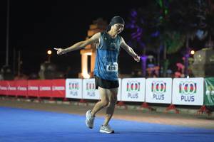 BIB: 41995
                            <button type="button" onclick="openModal(18013416)" class="btn btn-primary btn-sm float-right btn-popup" data-toggle="modal" data-target=".modal-high-quality">
                        <i class="fas fa-shopping-cart"></i> Add to Cart
                    </button>
                                            <button type="button" onclick="isThisMe(18013416, true)" class="btn btn-success btn-sm float-right btn-popup btn-isme hidden" data-toggle="tooltip" data-placement="bottom" title="นี่คือรูปของคุณใช่ไหม คลิกที่นี่เพื่อเอาเข้าอัลบั้ม">
                        <i class="fas fa-plus"></i> Add to album
                    </button>
                    <button type="button" onclick="isThisMe(18013416, false)" class="btn btn-warning btn-sm float-right btn-popup btn-isnotme hidden">
                        <i class="fas fa-ban"></i> Remove from album
                    </button>