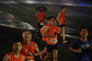 BIB: 21020
                            <button type="button" onclick="openModal(17924074)" class="btn btn-primary btn-sm float-right btn-popup" data-toggle="modal" data-target=".modal-high-quality">
                        <i class="fas fa-shopping-cart"></i> Add to Cart
                    </button>
                                            <button type="button" onclick="isThisMe(17924074, true)" class="btn btn-success btn-sm float-right btn-popup btn-isme hidden" data-toggle="tooltip" data-placement="bottom" title="นี่คือรูปของคุณใช่ไหม คลิกที่นี่เพื่อเอาเข้าอัลบั้ม">
                        <i class="fas fa-plus"></i> Add to album
                    </button>
                    <button type="button" onclick="isThisMe(17924074, false)" class="btn btn-warning btn-sm float-right btn-popup btn-isnotme hidden">
                        <i class="fas fa-ban"></i> Remove from album
                    </button>