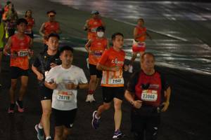 BIB: 2316, 26836, 21948, 23060, 20719
                            <button type="button" onclick="openModal(17925902)" class="btn btn-primary btn-sm float-right btn-popup" data-toggle="modal" data-target=".modal-high-quality">
                        <i class="fas fa-shopping-cart"></i> Add to Cart
                    </button>
                                            <button type="button" onclick="isThisMe(17925902, true)" class="btn btn-success btn-sm float-right btn-popup btn-isme hidden" data-toggle="tooltip" data-placement="bottom" title="นี่คือรูปของคุณใช่ไหม คลิกที่นี่เพื่อเอาเข้าอัลบั้ม">
                        <i class="fas fa-plus"></i> Add to album
                    </button>
                    <button type="button" onclick="isThisMe(17925902, false)" class="btn btn-warning btn-sm float-right btn-popup btn-isnotme hidden">
                        <i class="fas fa-ban"></i> Remove from album
                    </button>