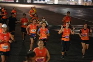 BIB: 21326, 26598, 25746, 257, 22044, 225209
                            <button type="button" onclick="openModal(17928474)" class="btn btn-primary btn-sm float-right btn-popup" data-toggle="modal" data-target=".modal-high-quality">
                        <i class="fas fa-shopping-cart"></i> Add to Cart
                    </button>
                                            <button type="button" onclick="isThisMe(17928474, true)" class="btn btn-success btn-sm float-right btn-popup btn-isme hidden" data-toggle="tooltip" data-placement="bottom" title="นี่คือรูปของคุณใช่ไหม คลิกที่นี่เพื่อเอาเข้าอัลบั้ม">
                        <i class="fas fa-plus"></i> Add to album
                    </button>
                    <button type="button" onclick="isThisMe(17928474, false)" class="btn btn-warning btn-sm float-right btn-popup btn-isnotme hidden">
                        <i class="fas fa-ban"></i> Remove from album
                    </button>