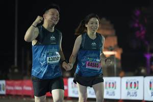 BIB: 43050, 44585
                            <button type="button" onclick="openModal(18012697)" class="btn btn-primary btn-sm float-right btn-popup" data-toggle="modal" data-target=".modal-high-quality">
                        <i class="fas fa-shopping-cart"></i> Add to Cart
                    </button>
                                            <button type="button" onclick="isThisMe(18012697, true)" class="btn btn-success btn-sm float-right btn-popup btn-isme hidden" data-toggle="tooltip" data-placement="bottom" title="นี่คือรูปของคุณใช่ไหม คลิกที่นี่เพื่อเอาเข้าอัลบั้ม">
                        <i class="fas fa-plus"></i> Add to album
                    </button>
                    <button type="button" onclick="isThisMe(18012697, false)" class="btn btn-warning btn-sm float-right btn-popup btn-isnotme hidden">
                        <i class="fas fa-ban"></i> Remove from album
                    </button>