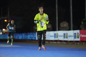 BIB: 6942
                            <button type="button" onclick="openModal(18013115)" class="btn btn-primary btn-sm float-right btn-popup" data-toggle="modal" data-target=".modal-high-quality">
                        <i class="fas fa-shopping-cart"></i> Add to Cart
                    </button>
                                            <button type="button" onclick="isThisMe(18013115, true)" class="btn btn-success btn-sm float-right btn-popup btn-isme hidden" data-toggle="tooltip" data-placement="bottom" title="นี่คือรูปของคุณใช่ไหม คลิกที่นี่เพื่อเอาเข้าอัลบั้ม">
                        <i class="fas fa-plus"></i> Add to album
                    </button>
                    <button type="button" onclick="isThisMe(18013115, false)" class="btn btn-warning btn-sm float-right btn-popup btn-isnotme hidden">
                        <i class="fas fa-ban"></i> Remove from album
                    </button>