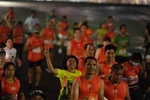 BIB: 
                            <button type="button" onclick="openModal(17935111)" class="btn btn-primary btn-sm float-right btn-popup" data-toggle="modal" data-target=".modal-high-quality">
                        <i class="fas fa-shopping-cart"></i> Add to Cart
                    </button>
                                            <button type="button" onclick="isThisMe(17935111, true)" class="btn btn-success btn-sm float-right btn-popup btn-isme hidden" data-toggle="tooltip" data-placement="bottom" title="นี่คือรูปของคุณใช่ไหม คลิกที่นี่เพื่อเอาเข้าอัลบั้ม">
                        <i class="fas fa-plus"></i> Add to album
                    </button>
                    <button type="button" onclick="isThisMe(17935111, false)" class="btn btn-warning btn-sm float-right btn-popup btn-isnotme hidden">
                        <i class="fas fa-ban"></i> Remove from album
                    </button>