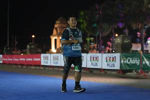 BIB: 43062
                            <button type="button" onclick="openModal(18008888)" class="btn btn-primary btn-sm float-right btn-popup" data-toggle="modal" data-target=".modal-high-quality">
                        <i class="fas fa-shopping-cart"></i> Add to Cart
                    </button>
                                            <button type="button" onclick="isThisMe(18008888, true)" class="btn btn-success btn-sm float-right btn-popup btn-isme hidden" data-toggle="tooltip" data-placement="bottom" title="นี่คือรูปของคุณใช่ไหม คลิกที่นี่เพื่อเอาเข้าอัลบั้ม">
                        <i class="fas fa-plus"></i> Add to album
                    </button>
                    <button type="button" onclick="isThisMe(18008888, false)" class="btn btn-warning btn-sm float-right btn-popup btn-isnotme hidden">
                        <i class="fas fa-ban"></i> Remove from album
                    </button>