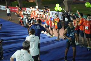 BIB: 4248
                            <button type="button" onclick="openModal(18015488)" class="btn btn-primary btn-sm float-right btn-popup" data-toggle="modal" data-target=".modal-high-quality">
                        <i class="fas fa-shopping-cart"></i> Add to Cart
                    </button>
                                            <button type="button" onclick="isThisMe(18015488, true)" class="btn btn-success btn-sm float-right btn-popup btn-isme hidden" data-toggle="tooltip" data-placement="bottom" title="นี่คือรูปของคุณใช่ไหม คลิกที่นี่เพื่อเอาเข้าอัลบั้ม">
                        <i class="fas fa-plus"></i> Add to album
                    </button>
                    <button type="button" onclick="isThisMe(18015488, false)" class="btn btn-warning btn-sm float-right btn-popup btn-isnotme hidden">
                        <i class="fas fa-ban"></i> Remove from album
                    </button>