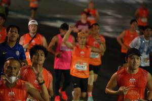 BIB: 4202
                            <button type="button" onclick="openModal(17925437)" class="btn btn-primary btn-sm float-right btn-popup" data-toggle="modal" data-target=".modal-high-quality">
                        <i class="fas fa-shopping-cart"></i> Add to Cart
                    </button>
                                            <button type="button" onclick="isThisMe(17925437, true)" class="btn btn-success btn-sm float-right btn-popup btn-isme hidden" data-toggle="tooltip" data-placement="bottom" title="นี่คือรูปของคุณใช่ไหม คลิกที่นี่เพื่อเอาเข้าอัลบั้ม">
                        <i class="fas fa-plus"></i> Add to album
                    </button>
                    <button type="button" onclick="isThisMe(17925437, false)" class="btn btn-warning btn-sm float-right btn-popup btn-isnotme hidden">
                        <i class="fas fa-ban"></i> Remove from album
                    </button>