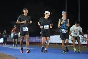 BIB: 419304, 40752, 40759, 41397
                            <button type="button" onclick="openModal(18012962)" class="btn btn-primary btn-sm float-right btn-popup" data-toggle="modal" data-target=".modal-high-quality">
                        <i class="fas fa-shopping-cart"></i> Add to Cart
                    </button>
                                            <button type="button" onclick="isThisMe(18012962, true)" class="btn btn-success btn-sm float-right btn-popup btn-isme hidden" data-toggle="tooltip" data-placement="bottom" title="นี่คือรูปของคุณใช่ไหม คลิกที่นี่เพื่อเอาเข้าอัลบั้ม">
                        <i class="fas fa-plus"></i> Add to album
                    </button>
                    <button type="button" onclick="isThisMe(18012962, false)" class="btn btn-warning btn-sm float-right btn-popup btn-isnotme hidden">
                        <i class="fas fa-ban"></i> Remove from album
                    </button>