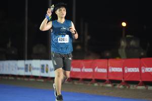 BIB: 42033
                            <button type="button" onclick="openModal(18014351)" class="btn btn-primary btn-sm float-right btn-popup" data-toggle="modal" data-target=".modal-high-quality">
                        <i class="fas fa-shopping-cart"></i> Add to Cart
                    </button>
                                            <button type="button" onclick="isThisMe(18014351, true)" class="btn btn-success btn-sm float-right btn-popup btn-isme hidden" data-toggle="tooltip" data-placement="bottom" title="นี่คือรูปของคุณใช่ไหม คลิกที่นี่เพื่อเอาเข้าอัลบั้ม">
                        <i class="fas fa-plus"></i> Add to album
                    </button>
                    <button type="button" onclick="isThisMe(18014351, false)" class="btn btn-warning btn-sm float-right btn-popup btn-isnotme hidden">
                        <i class="fas fa-ban"></i> Remove from album
                    </button>