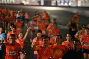 BIB: 76745
                            <button type="button" onclick="openModal(17927941)" class="btn btn-primary btn-sm float-right btn-popup" data-toggle="modal" data-target=".modal-high-quality">
                        <i class="fas fa-shopping-cart"></i> Add to Cart
                    </button>
                                            <button type="button" onclick="isThisMe(17927941, true)" class="btn btn-success btn-sm float-right btn-popup btn-isme hidden" data-toggle="tooltip" data-placement="bottom" title="นี่คือรูปของคุณใช่ไหม คลิกที่นี่เพื่อเอาเข้าอัลบั้ม">
                        <i class="fas fa-plus"></i> Add to album
                    </button>
                    <button type="button" onclick="isThisMe(17927941, false)" class="btn btn-warning btn-sm float-right btn-popup btn-isnotme hidden">
                        <i class="fas fa-ban"></i> Remove from album
                    </button>