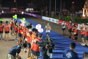 BIB: 
                            <button type="button" onclick="openModal(18015350)" class="btn btn-primary btn-sm float-right btn-popup" data-toggle="modal" data-target=".modal-high-quality">
                        <i class="fas fa-shopping-cart"></i> Add to Cart
                    </button>
                                            <button type="button" onclick="isThisMe(18015350, true)" class="btn btn-success btn-sm float-right btn-popup btn-isme hidden" data-toggle="tooltip" data-placement="bottom" title="นี่คือรูปของคุณใช่ไหม คลิกที่นี่เพื่อเอาเข้าอัลบั้ม">
                        <i class="fas fa-plus"></i> Add to album
                    </button>
                    <button type="button" onclick="isThisMe(18015350, false)" class="btn btn-warning btn-sm float-right btn-popup btn-isnotme hidden">
                        <i class="fas fa-ban"></i> Remove from album
                    </button>