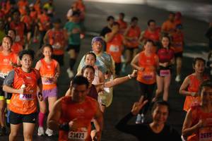 BIB: 224, 7469, 21473, 2699
                            <button type="button" onclick="openModal(17933344)" class="btn btn-primary btn-sm float-right btn-popup" data-toggle="modal" data-target=".modal-high-quality">
                        <i class="fas fa-shopping-cart"></i> Add to Cart
                    </button>
                                            <button type="button" onclick="isThisMe(17933344, true)" class="btn btn-success btn-sm float-right btn-popup btn-isme hidden" data-toggle="tooltip" data-placement="bottom" title="นี่คือรูปของคุณใช่ไหม คลิกที่นี่เพื่อเอาเข้าอัลบั้ม">
                        <i class="fas fa-plus"></i> Add to album
                    </button>
                    <button type="button" onclick="isThisMe(17933344, false)" class="btn btn-warning btn-sm float-right btn-popup btn-isnotme hidden">
                        <i class="fas fa-ban"></i> Remove from album
                    </button>