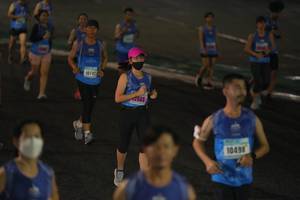 BIB: 1074, 2665, 10498
                            <button type="button" onclick="openModal(17958576)" class="btn btn-primary btn-sm float-right btn-popup" data-toggle="modal" data-target=".modal-high-quality">
                        <i class="fas fa-shopping-cart"></i> Add to Cart
                    </button>
                                            <button type="button" onclick="isThisMe(17958576, true)" class="btn btn-success btn-sm float-right btn-popup btn-isme hidden" data-toggle="tooltip" data-placement="bottom" title="นี่คือรูปของคุณใช่ไหม คลิกที่นี่เพื่อเอาเข้าอัลบั้ม">
                        <i class="fas fa-plus"></i> Add to album
                    </button>
                    <button type="button" onclick="isThisMe(17958576, false)" class="btn btn-warning btn-sm float-right btn-popup btn-isnotme hidden">
                        <i class="fas fa-ban"></i> Remove from album
                    </button>