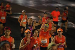 BIB: 20384, 21588, 125
                            <button type="button" onclick="openModal(17925554)" class="btn btn-primary btn-sm float-right btn-popup" data-toggle="modal" data-target=".modal-high-quality">
                        <i class="fas fa-shopping-cart"></i> Add to Cart
                    </button>
                                            <button type="button" onclick="isThisMe(17925554, true)" class="btn btn-success btn-sm float-right btn-popup btn-isme hidden" data-toggle="tooltip" data-placement="bottom" title="นี่คือรูปของคุณใช่ไหม คลิกที่นี่เพื่อเอาเข้าอัลบั้ม">
                        <i class="fas fa-plus"></i> Add to album
                    </button>
                    <button type="button" onclick="isThisMe(17925554, false)" class="btn btn-warning btn-sm float-right btn-popup btn-isnotme hidden">
                        <i class="fas fa-ban"></i> Remove from album
                    </button>