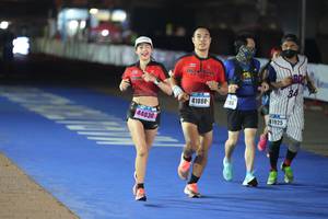 BIB: 41888, 41925, 44030
                            <button type="button" onclick="openModal(17999378)" class="btn btn-primary btn-sm float-right btn-popup" data-toggle="modal" data-target=".modal-high-quality">
                        <i class="fas fa-shopping-cart"></i> Add to Cart
                    </button>
                                            <button type="button" onclick="isThisMe(17999378, true)" class="btn btn-success btn-sm float-right btn-popup btn-isme hidden" data-toggle="tooltip" data-placement="bottom" title="นี่คือรูปของคุณใช่ไหม คลิกที่นี่เพื่อเอาเข้าอัลบั้ม">
                        <i class="fas fa-plus"></i> Add to album
                    </button>
                    <button type="button" onclick="isThisMe(17999378, false)" class="btn btn-warning btn-sm float-right btn-popup btn-isnotme hidden">
                        <i class="fas fa-ban"></i> Remove from album
                    </button>