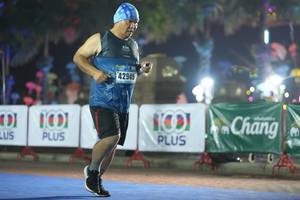 BIB: 42949
                            <button type="button" onclick="openModal(18015100)" class="btn btn-primary btn-sm float-right btn-popup" data-toggle="modal" data-target=".modal-high-quality">
                        <i class="fas fa-shopping-cart"></i> Add to Cart
                    </button>
                                            <button type="button" onclick="isThisMe(18015100, true)" class="btn btn-success btn-sm float-right btn-popup btn-isme hidden" data-toggle="tooltip" data-placement="bottom" title="นี่คือรูปของคุณใช่ไหม คลิกที่นี่เพื่อเอาเข้าอัลบั้ม">
                        <i class="fas fa-plus"></i> Add to album
                    </button>
                    <button type="button" onclick="isThisMe(18015100, false)" class="btn btn-warning btn-sm float-right btn-popup btn-isnotme hidden">
                        <i class="fas fa-ban"></i> Remove from album
                    </button>