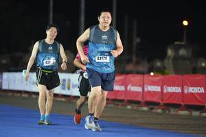 BIB: 43179, 428
                            <button type="button" onclick="openModal(18011879)" class="btn btn-primary btn-sm float-right btn-popup" data-toggle="modal" data-target=".modal-high-quality">
                        <i class="fas fa-shopping-cart"></i> Add to Cart
                    </button>
                                            <button type="button" onclick="isThisMe(18011879, true)" class="btn btn-success btn-sm float-right btn-popup btn-isme hidden" data-toggle="tooltip" data-placement="bottom" title="นี่คือรูปของคุณใช่ไหม คลิกที่นี่เพื่อเอาเข้าอัลบั้ม">
                        <i class="fas fa-plus"></i> Add to album
                    </button>
                    <button type="button" onclick="isThisMe(18011879, false)" class="btn btn-warning btn-sm float-right btn-popup btn-isnotme hidden">
                        <i class="fas fa-ban"></i> Remove from album
                    </button>