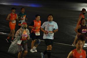 BIB: 27418, 21523, 2385, 27312
                            <button type="button" onclick="openModal(17935310)" class="btn btn-primary btn-sm float-right btn-popup" data-toggle="modal" data-target=".modal-high-quality">
                        <i class="fas fa-shopping-cart"></i> Add to Cart
                    </button>
                                            <button type="button" onclick="isThisMe(17935310, true)" class="btn btn-success btn-sm float-right btn-popup btn-isme hidden" data-toggle="tooltip" data-placement="bottom" title="นี่คือรูปของคุณใช่ไหม คลิกที่นี่เพื่อเอาเข้าอัลบั้ม">
                        <i class="fas fa-plus"></i> Add to album
                    </button>
                    <button type="button" onclick="isThisMe(17935310, false)" class="btn btn-warning btn-sm float-right btn-popup btn-isnotme hidden">
                        <i class="fas fa-ban"></i> Remove from album
                    </button>