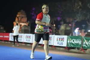 BIB: 4478
                            <button type="button" onclick="openModal(18014468)" class="btn btn-primary btn-sm float-right btn-popup" data-toggle="modal" data-target=".modal-high-quality">
                        <i class="fas fa-shopping-cart"></i> Add to Cart
                    </button>
                                            <button type="button" onclick="isThisMe(18014468, true)" class="btn btn-success btn-sm float-right btn-popup btn-isme hidden" data-toggle="tooltip" data-placement="bottom" title="นี่คือรูปของคุณใช่ไหม คลิกที่นี่เพื่อเอาเข้าอัลบั้ม">
                        <i class="fas fa-plus"></i> Add to album
                    </button>
                    <button type="button" onclick="isThisMe(18014468, false)" class="btn btn-warning btn-sm float-right btn-popup btn-isnotme hidden">
                        <i class="fas fa-ban"></i> Remove from album
                    </button>