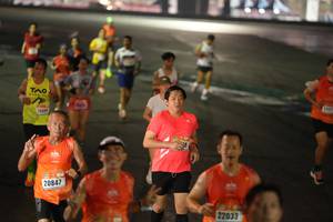 BIB: 2357, 20847, 22033
                            <button type="button" onclick="openModal(17921530)" class="btn btn-primary btn-sm float-right btn-popup" data-toggle="modal" data-target=".modal-high-quality">
                        <i class="fas fa-shopping-cart"></i> Add to Cart
                    </button>
                                            <button type="button" onclick="isThisMe(17921530, true)" class="btn btn-success btn-sm float-right btn-popup btn-isme hidden" data-toggle="tooltip" data-placement="bottom" title="นี่คือรูปของคุณใช่ไหม คลิกที่นี่เพื่อเอาเข้าอัลบั้ม">
                        <i class="fas fa-plus"></i> Add to album
                    </button>
                    <button type="button" onclick="isThisMe(17921530, false)" class="btn btn-warning btn-sm float-right btn-popup btn-isnotme hidden">
                        <i class="fas fa-ban"></i> Remove from album
                    </button>