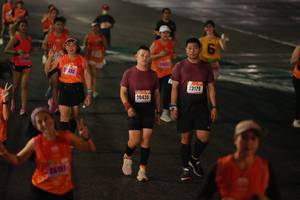 BIB: 132, 23179, 20435, 26151
                            <button type="button" onclick="openModal(17936076)" class="btn btn-primary btn-sm float-right btn-popup" data-toggle="modal" data-target=".modal-high-quality">
                        <i class="fas fa-shopping-cart"></i> Add to Cart
                    </button>
                                            <button type="button" onclick="isThisMe(17936076, true)" class="btn btn-success btn-sm float-right btn-popup btn-isme hidden" data-toggle="tooltip" data-placement="bottom" title="นี่คือรูปของคุณใช่ไหม คลิกที่นี่เพื่อเอาเข้าอัลบั้ม">
                        <i class="fas fa-plus"></i> Add to album
                    </button>
                    <button type="button" onclick="isThisMe(17936076, false)" class="btn btn-warning btn-sm float-right btn-popup btn-isnotme hidden">
                        <i class="fas fa-ban"></i> Remove from album
                    </button>