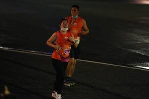 BIB: 273
                            <button type="button" onclick="openModal(17937933)" class="btn btn-primary btn-sm float-right btn-popup" data-toggle="modal" data-target=".modal-high-quality">
                        <i class="fas fa-shopping-cart"></i> Add to Cart
                    </button>
                                            <button type="button" onclick="isThisMe(17937933, true)" class="btn btn-success btn-sm float-right btn-popup btn-isme hidden" data-toggle="tooltip" data-placement="bottom" title="นี่คือรูปของคุณใช่ไหม คลิกที่นี่เพื่อเอาเข้าอัลบั้ม">
                        <i class="fas fa-plus"></i> Add to album
                    </button>
                    <button type="button" onclick="isThisMe(17937933, false)" class="btn btn-warning btn-sm float-right btn-popup btn-isnotme hidden">
                        <i class="fas fa-ban"></i> Remove from album
                    </button>