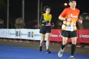 BIB: 4290
                            <button type="button" onclick="openModal(18015054)" class="btn btn-primary btn-sm float-right btn-popup" data-toggle="modal" data-target=".modal-high-quality">
                        <i class="fas fa-shopping-cart"></i> Add to Cart
                    </button>
                                            <button type="button" onclick="isThisMe(18015054, true)" class="btn btn-success btn-sm float-right btn-popup btn-isme hidden" data-toggle="tooltip" data-placement="bottom" title="นี่คือรูปของคุณใช่ไหม คลิกที่นี่เพื่อเอาเข้าอัลบั้ม">
                        <i class="fas fa-plus"></i> Add to album
                    </button>
                    <button type="button" onclick="isThisMe(18015054, false)" class="btn btn-warning btn-sm float-right btn-popup btn-isnotme hidden">
                        <i class="fas fa-ban"></i> Remove from album
                    </button>