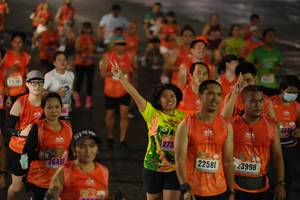 BIB: 273, 22580, 23998, 2645, 
                            <button type="button" onclick="openModal(17935091)" class="btn btn-primary btn-sm float-right btn-popup" data-toggle="modal" data-target=".modal-high-quality">
                        <i class="fas fa-shopping-cart"></i> Add to Cart
                    </button>
                                            <button type="button" onclick="isThisMe(17935091, true)" class="btn btn-success btn-sm float-right btn-popup btn-isme hidden" data-toggle="tooltip" data-placement="bottom" title="นี่คือรูปของคุณใช่ไหม คลิกที่นี่เพื่อเอาเข้าอัลบั้ม">
                        <i class="fas fa-plus"></i> Add to album
                    </button>
                    <button type="button" onclick="isThisMe(17935091, false)" class="btn btn-warning btn-sm float-right btn-popup btn-isnotme hidden">
                        <i class="fas fa-ban"></i> Remove from album
                    </button>