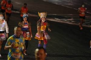 BIB: 26754, 25601, 218
                            <button type="button" onclick="openModal(17938222)" class="btn btn-primary btn-sm float-right btn-popup" data-toggle="modal" data-target=".modal-high-quality">
                        <i class="fas fa-shopping-cart"></i> Add to Cart
                    </button>
                                            <button type="button" onclick="isThisMe(17938222, true)" class="btn btn-success btn-sm float-right btn-popup btn-isme hidden" data-toggle="tooltip" data-placement="bottom" title="นี่คือรูปของคุณใช่ไหม คลิกที่นี่เพื่อเอาเข้าอัลบั้ม">
                        <i class="fas fa-plus"></i> Add to album
                    </button>
                    <button type="button" onclick="isThisMe(17938222, false)" class="btn btn-warning btn-sm float-right btn-popup btn-isnotme hidden">
                        <i class="fas fa-ban"></i> Remove from album
                    </button>