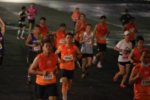 BIB: 2780, 2155, 21828, 20944, 254, 22929, 2206
                            <button type="button" onclick="openModal(17927732)" class="btn btn-primary btn-sm float-right btn-popup" data-toggle="modal" data-target=".modal-high-quality">
                        <i class="fas fa-shopping-cart"></i> Add to Cart
                    </button>
                                            <button type="button" onclick="isThisMe(17927732, true)" class="btn btn-success btn-sm float-right btn-popup btn-isme hidden" data-toggle="tooltip" data-placement="bottom" title="นี่คือรูปของคุณใช่ไหม คลิกที่นี่เพื่อเอาเข้าอัลบั้ม">
                        <i class="fas fa-plus"></i> Add to album
                    </button>
                    <button type="button" onclick="isThisMe(17927732, false)" class="btn btn-warning btn-sm float-right btn-popup btn-isnotme hidden">
                        <i class="fas fa-ban"></i> Remove from album
                    </button>